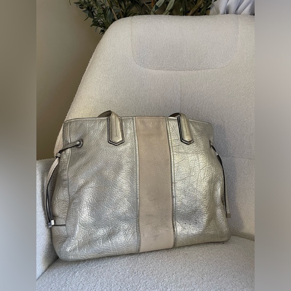 Coach Chelsea Leather Stripe Charlie Carryall Tote cream and gold met colour - Picture 9 of 16